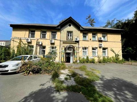 комерційна за адресою Паньківська вул., 10б