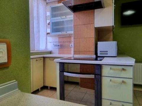 квартира за адресою Лариси Руденко вул., 10