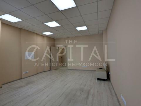 комерційна за адресою Вознесенський узвіз (Смирнова-Ласточкіна), 23-А