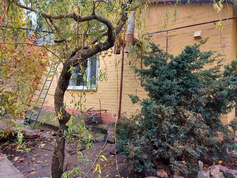 будинок за адресою Закарпатська вул.