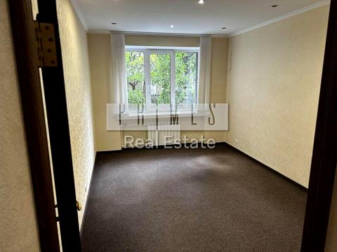 комерційна за адресою Київ, Іпсилантіївський пров. (Аїстова вул.), 5