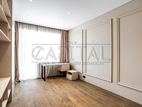 будинок за адресою с. Козин, Золотоворітська вул., 1