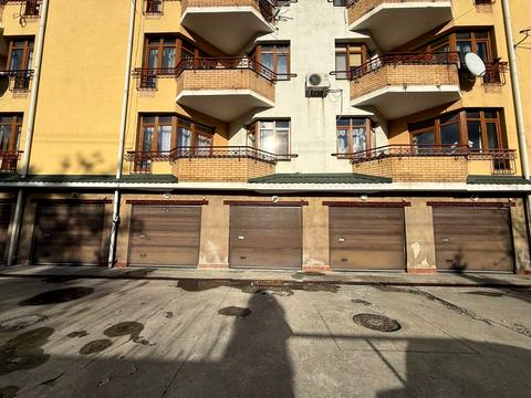 паркоместо по адресу Замарстыновская ул. (Калинина), 240