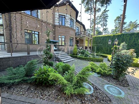 будинок за адресою Юрія Кондратюка