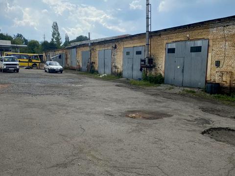 комерційна за адресою Братів Лисиків вул., 1