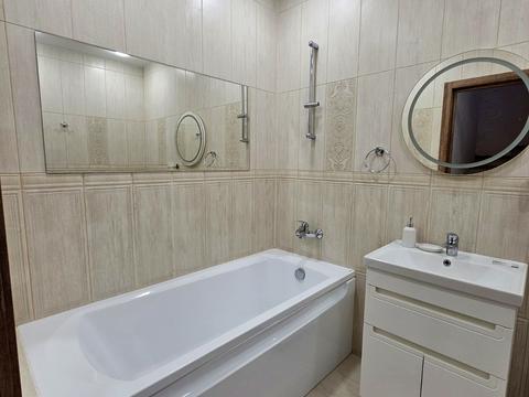 будинок за адресою Академіка Ромоданова вул. (Льва Толстого)