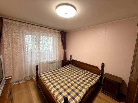 квартира за адресою Лариси Руденко вул., 10-Б