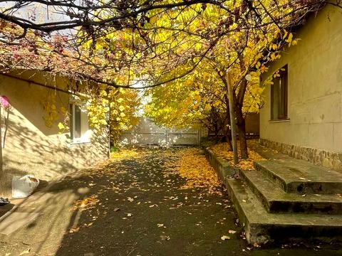 ділянка за адресою Межова вул., 5/5а
