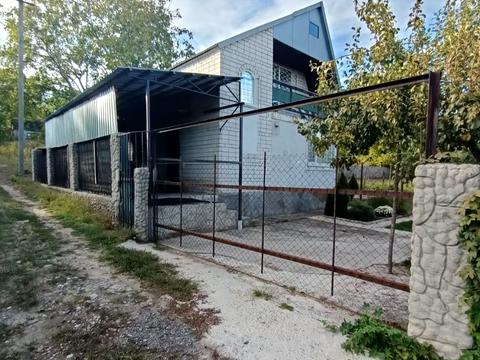 будинок за адресою смт Радуга