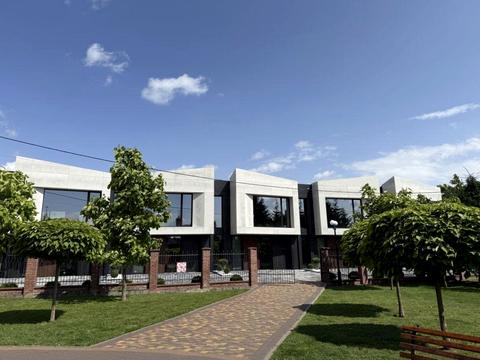 дом по адресу Ярослава Мудрого ул.