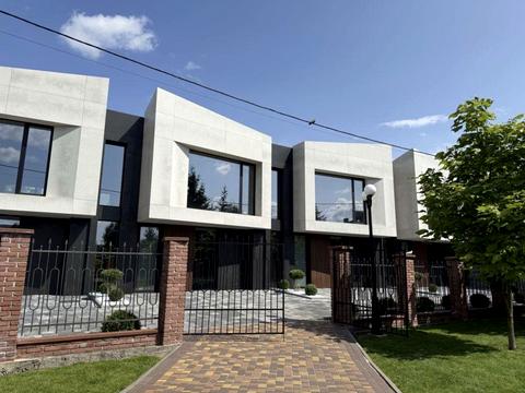 дом по адресу Ярослава Мудрого ул.