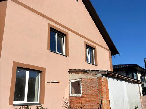 будинок за адресою Івана Колобова