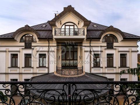 будинок за адресою Пирятинська вул., 8