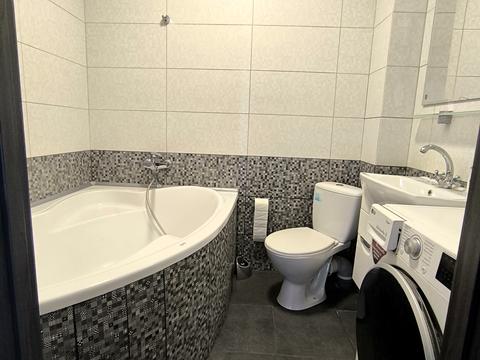 квартира за адресою Шалімова, 61а