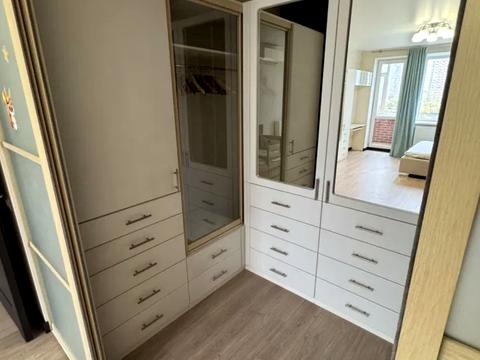 квартира за адресою Ревуцького вул., 9