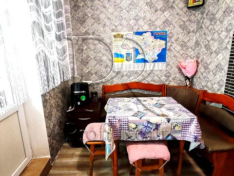 квартира за адресою Вахтанга Кікабідзе вул. (Булгакова), 8-А