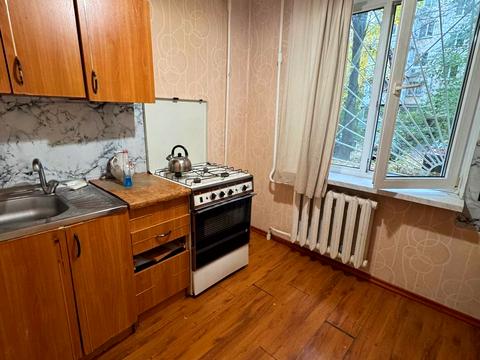 квартира за адресою Космонавтів вул., 44