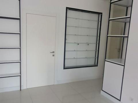 комерційна за адресою Кірічека вул., 5