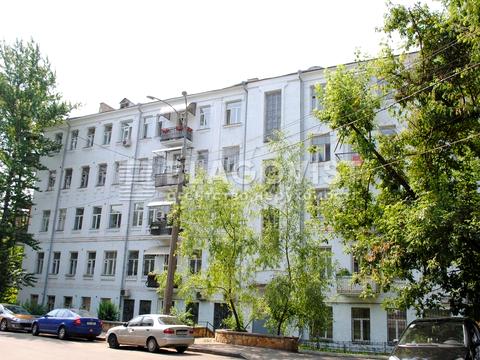 комерційна за адресою Микільсько-Ботанічна вул., 1/16