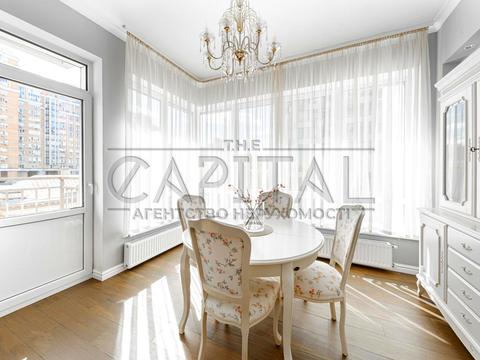 квартира по адресу Calle Dilova ул. (Димитрова), 4