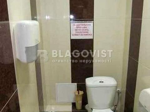 комерційна за адресою Микільсько-Ботанічна вул., 1/16