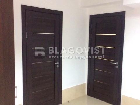 комерційна за адресою Микільсько-Ботанічна вул., 1/16