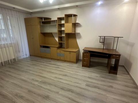 квартира за адресою Василя Симоненка вул., 24