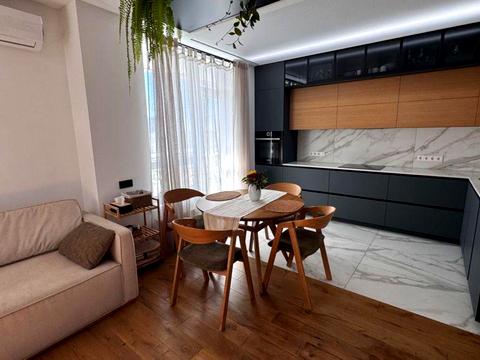 квартира за адресою Каховська вул., 62