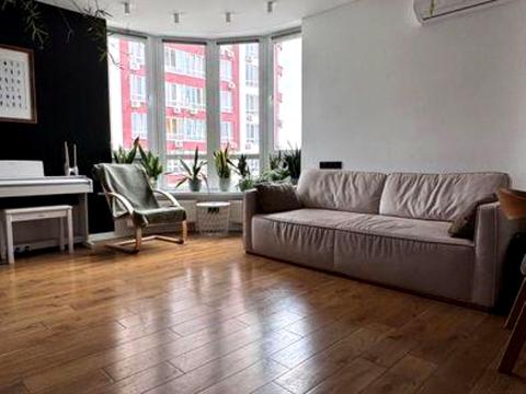 квартира за адресою Каховська вул., 62