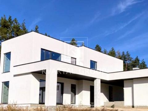 будинок за адресою привітна, 1