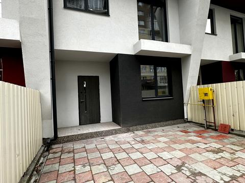 дом по адресу Українська ул., 80