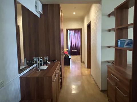 квартира по адресу Академика Павлова ул., 142б