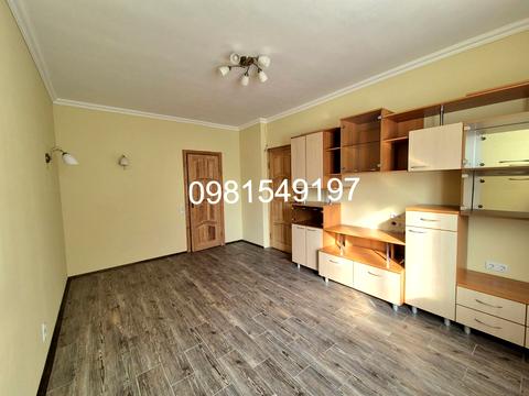 квартира за адресою Яблунева вул., 8