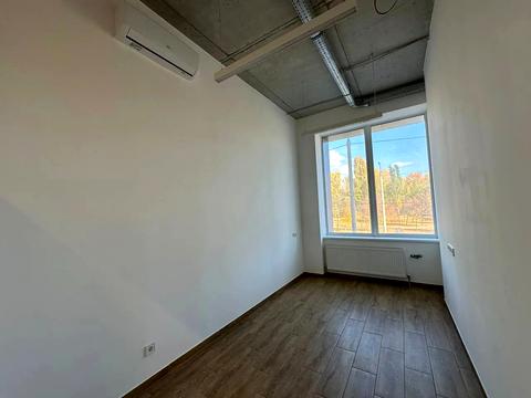 коммерческая по адресу Набережная Победы ул., 112