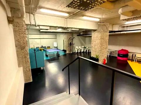 коммерческая по адресу Зоологическая ул., 5