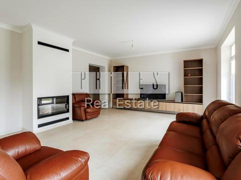 будинок за адресою 53-тя Садова вул., 5