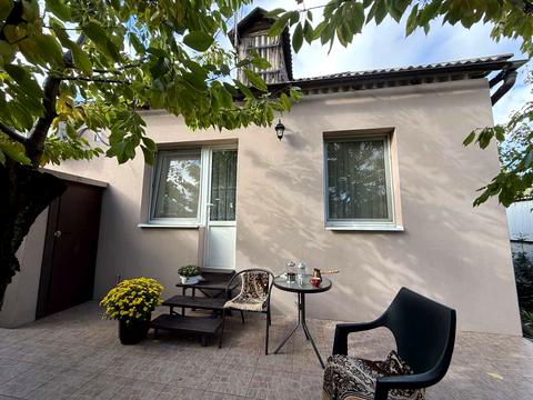 дом по адресу Араратская ул., 172