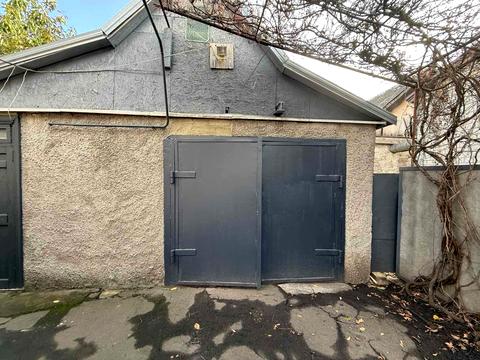 дом по адресу Араратская ул., 172