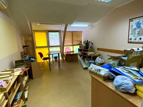 комерційна за адресою Євгена Коновальця вул. (Щорса), 32-Д