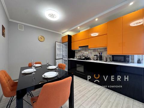 квартира за адресою Андрія Мельника вул., 10