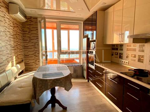 квартира за адресою Зарічна вул., 1-В