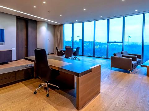 коммерческая по адресу Болсуновская ул. (Сергея Струтинского), 13