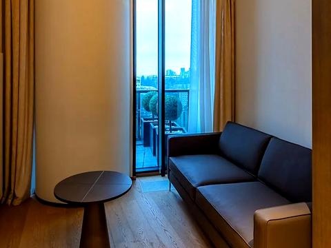 коммерческая по адресу Болсуновская ул. (Сергея Струтинского), 13