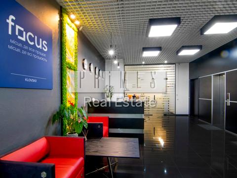 коммерческая по адресу Кловский спуск, 7