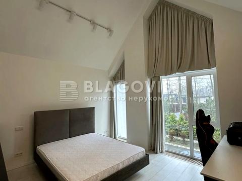 будинок за адресою Комфортна, 1/2