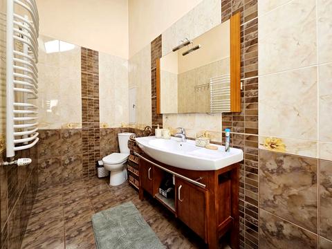 квартира за адресою Остроградських вул. (), 5