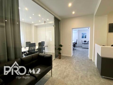 коммерческая по адресу Институтская ул., 15/5