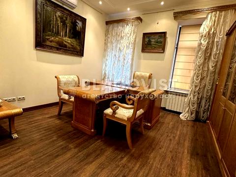 комерційна за адресою Шота Руставелі вул., 30-Б