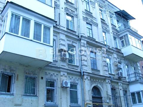 комерційна за адресою Шота Руставелі вул., 30-Б