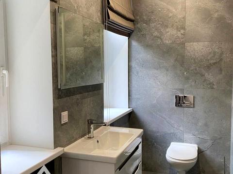 коммерческая по адресу Институтская ул., 15/5